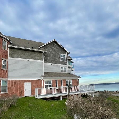 Tides Inn & Suites Port Townsend Exterior photo